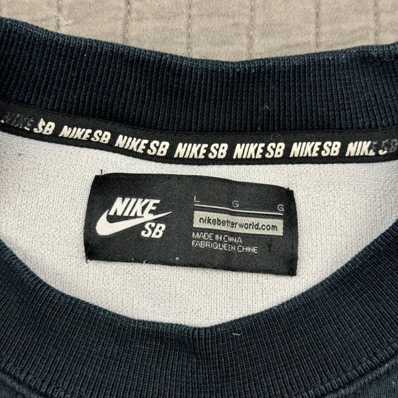 Nike SB Crewneck Sweatshirt Men Large Black Skateboarding Skater Spell Out Logo - Picture 7 of 12